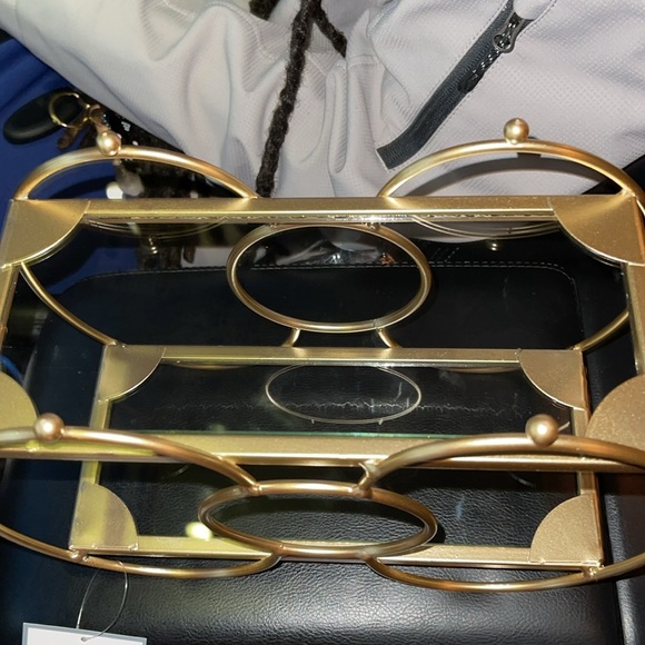 Bow table top shelf - Picture 6 of 6